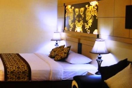 Srikandi Guesthouse Μαλάνγκ Δωμάτιο φωτογραφία