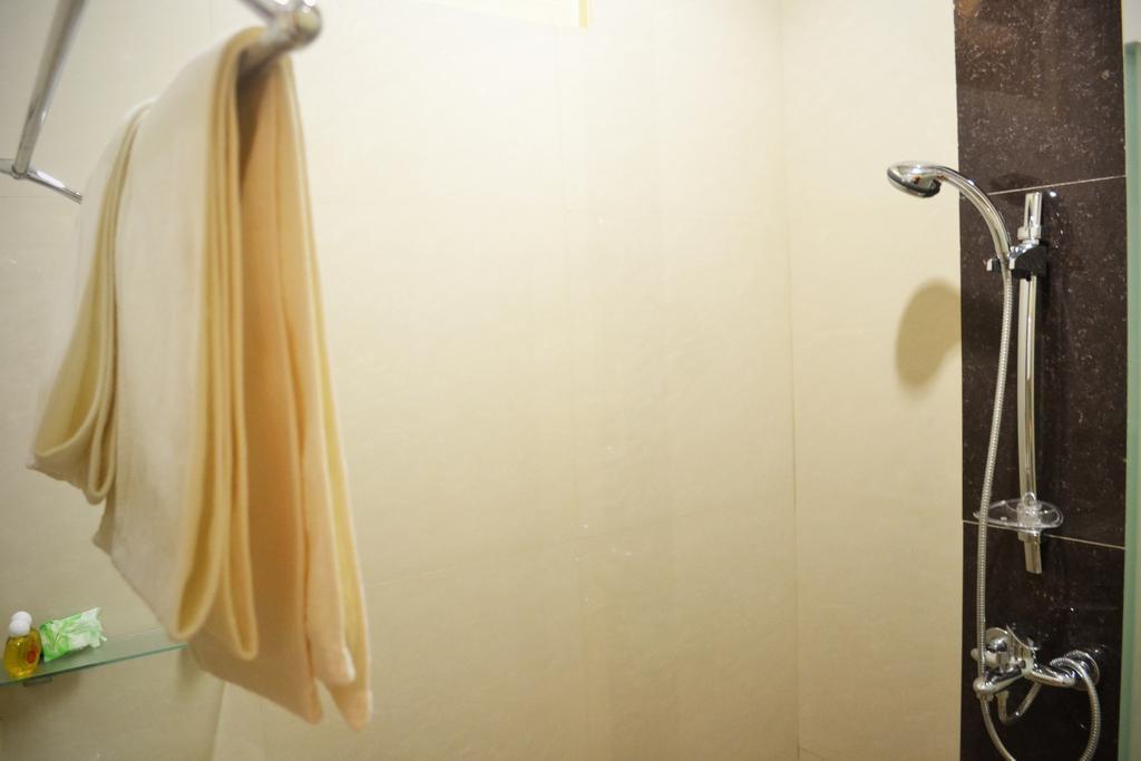 Srikandi Guesthouse Μαλάνγκ Δωμάτιο φωτογραφία
